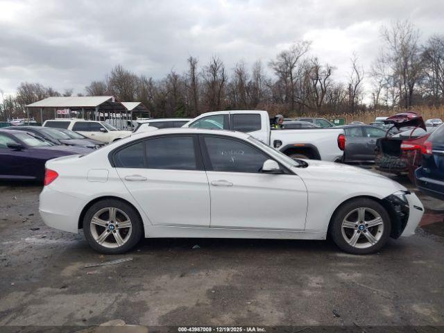 BMW 3 Series Xdrive Image 8