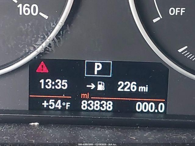 BMW 3 Series Xdrive Image 12