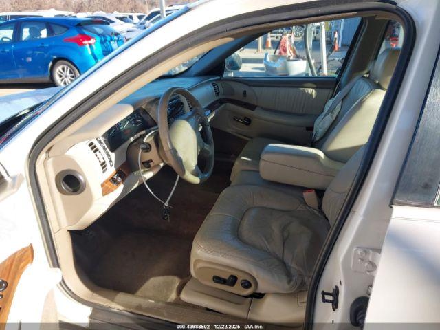 Buick Park Avenue Image 6