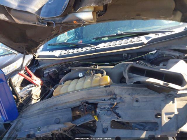 Ford F-150 Xlt Image 12