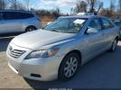 Toyota Camry Image 12