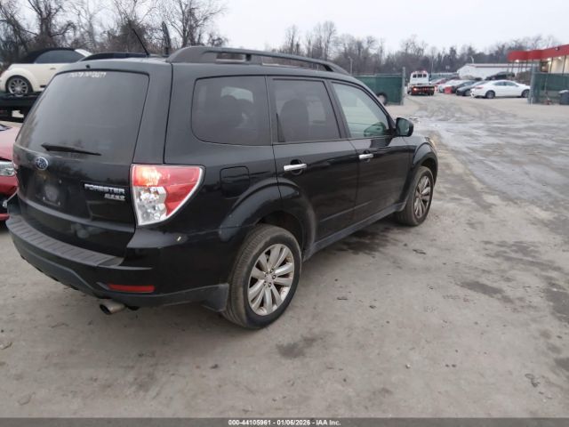 Subaru Forester 2.5x Premium Image 13