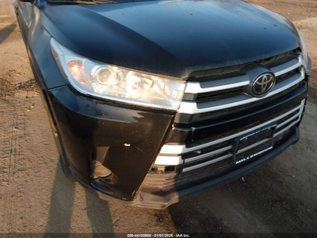 Toyota Highlander Le Image 7