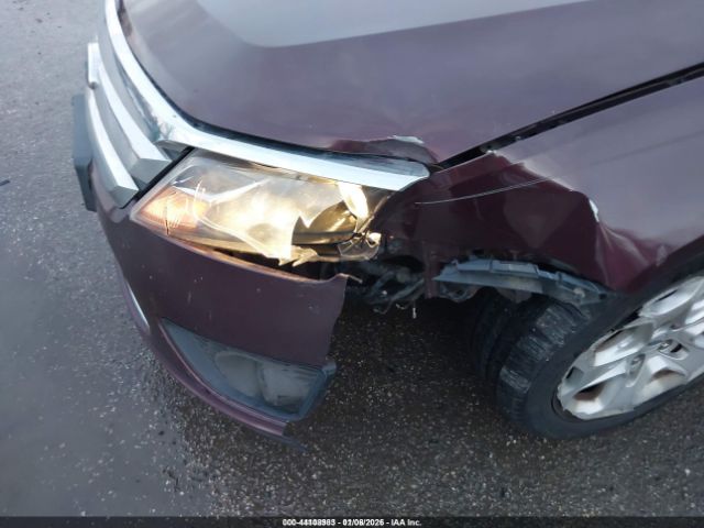 Ford Fusion Se Image 8