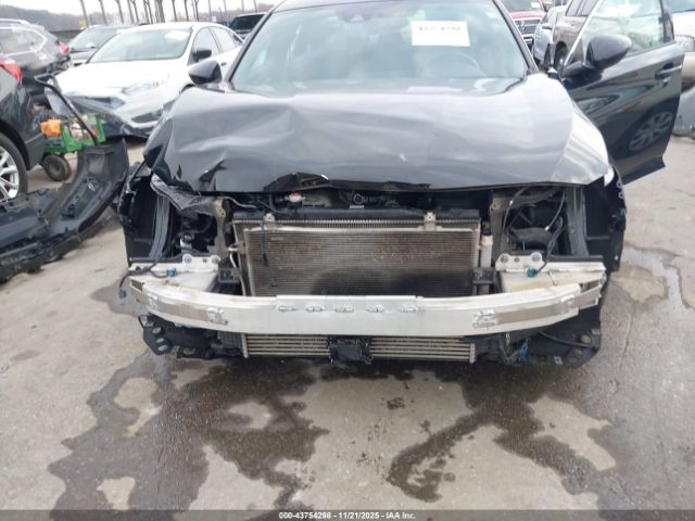 Honda Accord Sport 2.0t Image 4