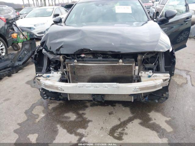 Honda Accord Sport 2.0t Image 4