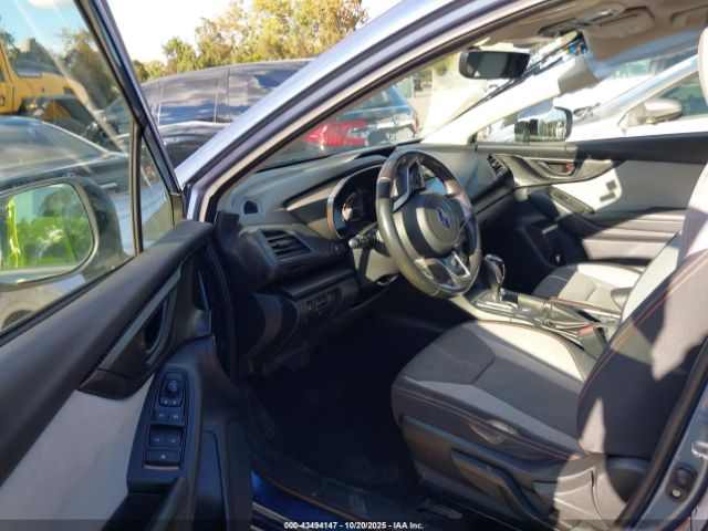 Subaru Crosstrek 2.0i Premium Image 10