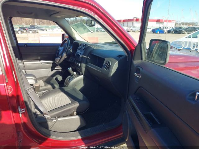 Jeep Patriot Latitude Image 5