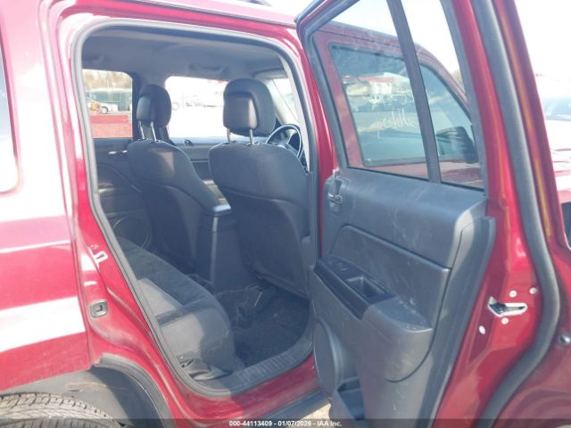 Jeep Patriot Latitude Image 3