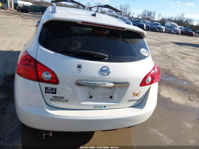 Nissan Rogue Sv Image 8