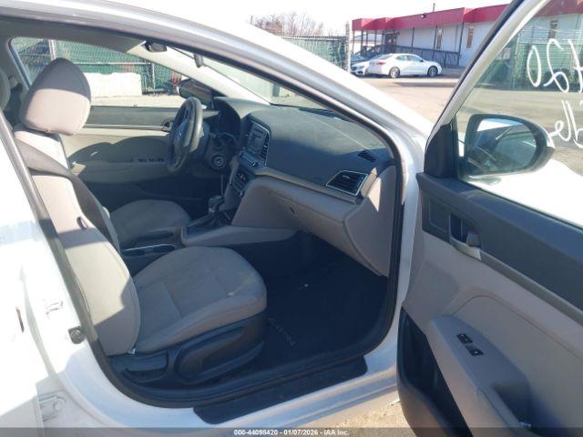 Hyundai ELANTRA Se Image 11