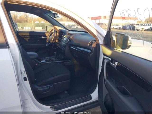 Kia Sorento Lx Image 7