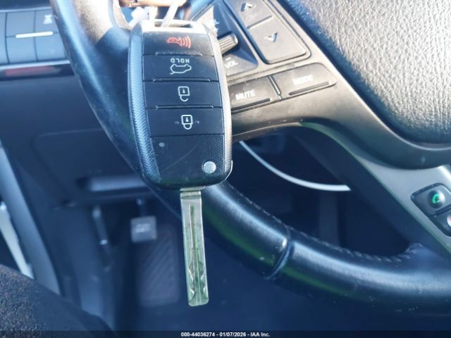 Kia Sorento Lx Image 11