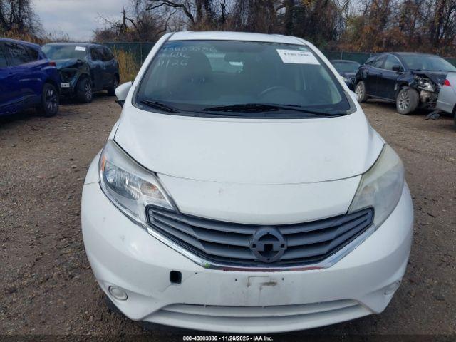 Nissan Versa Image 3