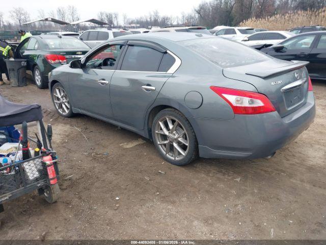 Nissan Maxima 3.5 Sv Image 4