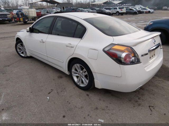 Nissan Altima 3.5 Sr Image 4