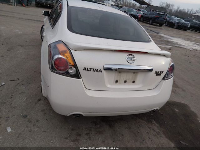 Nissan Altima 3.5 Sr Image 8