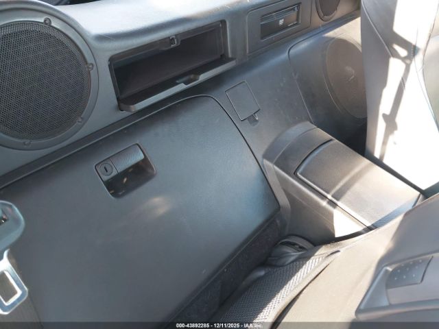 Nissan 350Z Anniversary Edition Image 4