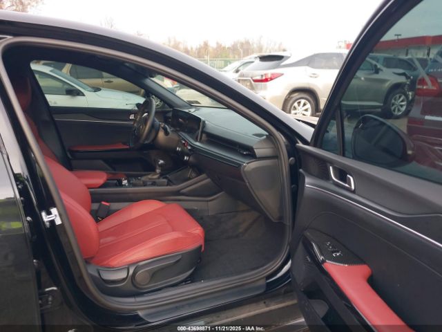 Kia K5 Gt-line Image 11