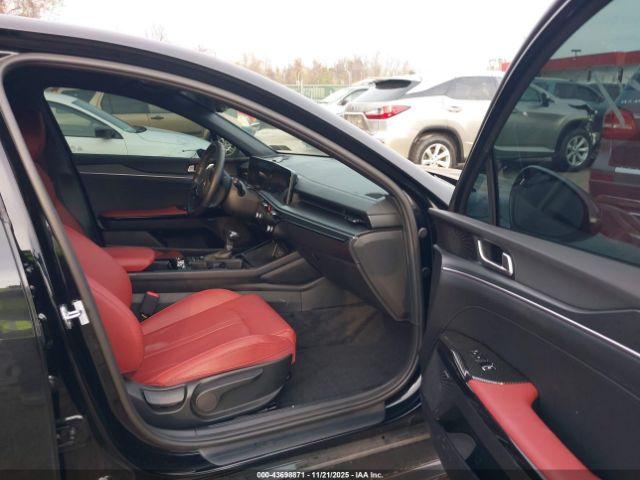 Kia K5 Gt-line Image 11