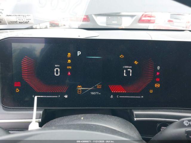 Kia K5 Gt-line Image 14