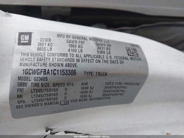 Chevrolet Express Work Van Image 6