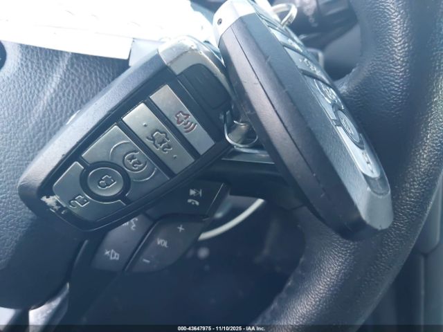 Ford Fusion Titanium Image 16