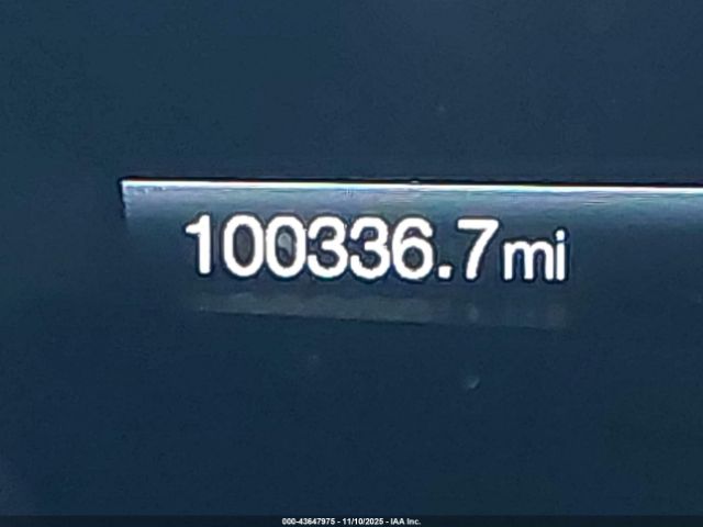 Ford Fusion Titanium Image 8