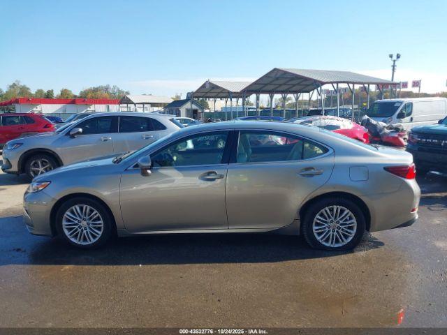 Lexus Es Image 16