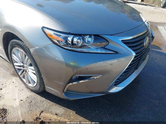 Lexus Es Image 15