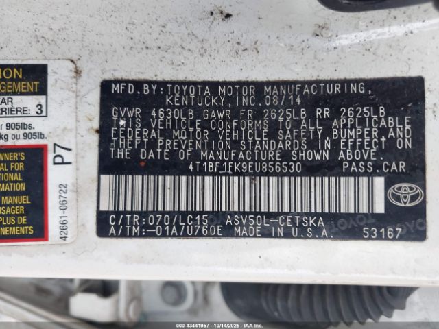 Toyota Camry Se Image 9