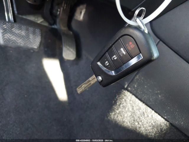 Toyota Corolla Le Image 7