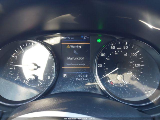 Nissan Rogue Sv Image 4