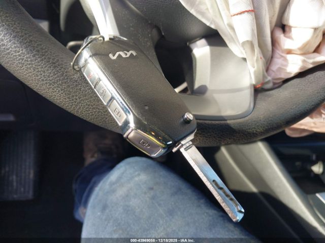 Kia Forte Lxs Image 10