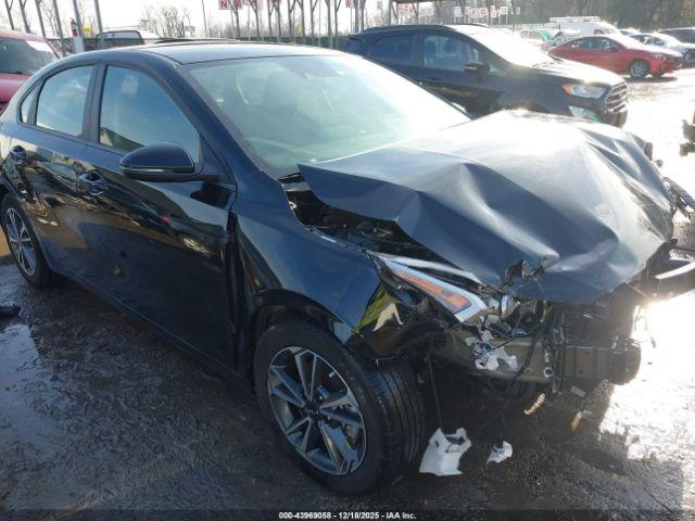 Kia Forte Lxs Image 17