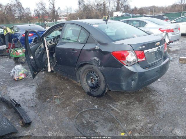 Chevrolet Cruze Ls Auto Image 10