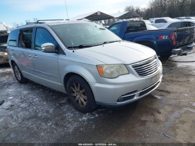  Salvage Chrysler Town & Country