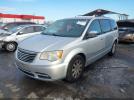 Chrysler Town & Country Touring-l Image 3