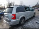 Chrysler Town & Country Touring-l Image 2