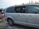 Chrysler Town & Country Touring-l Image 9