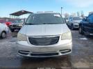 Chrysler Town & Country Touring-l Image 16