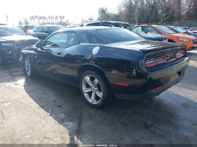 Dodge Challenger Image 8