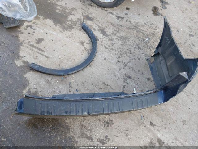 Subaru Outback 2.5i Limited Image 9