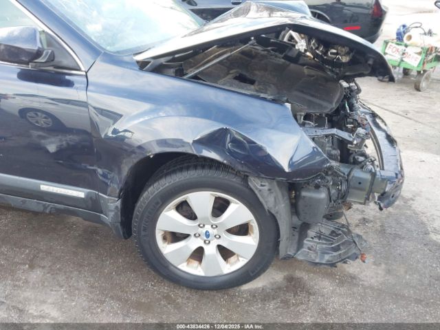 Subaru Outback 2.5i Limited Image 8