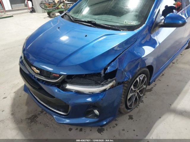Chevrolet Sonic Lt Auto Image 16