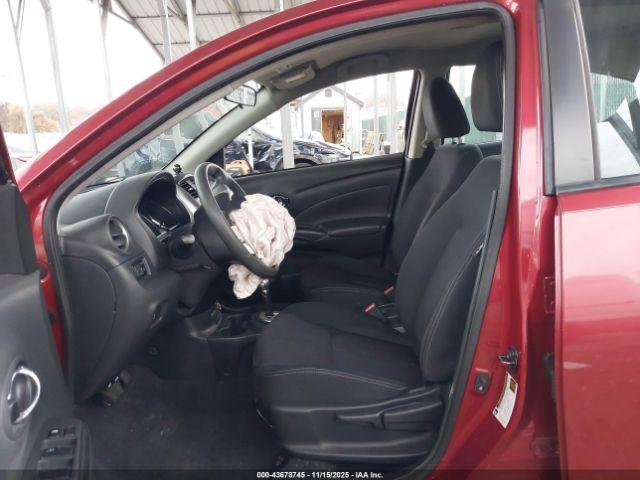 Nissan Versa 1.6 Sv Image 16