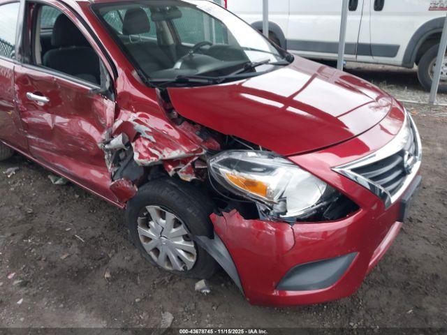 Nissan Versa 1.6 Sv Image 3