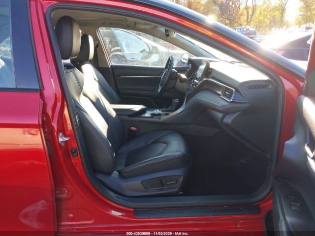 Toyota Camry Xse Image 10