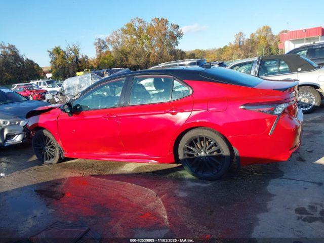 Toyota Camry Xse Image 12