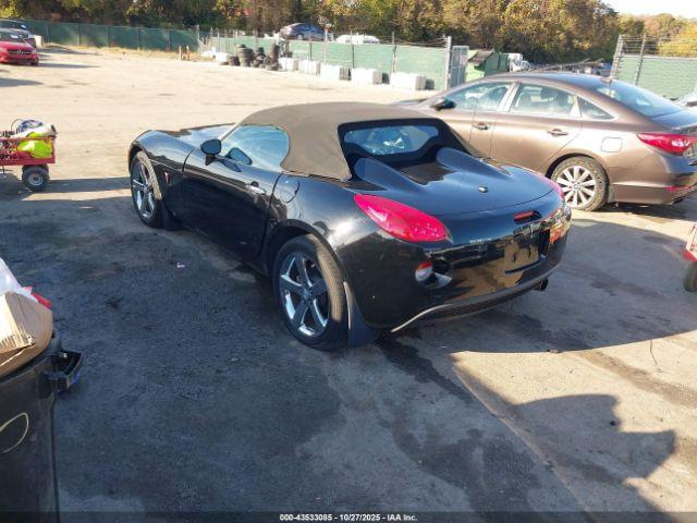 Pontiac Solstice Image 8